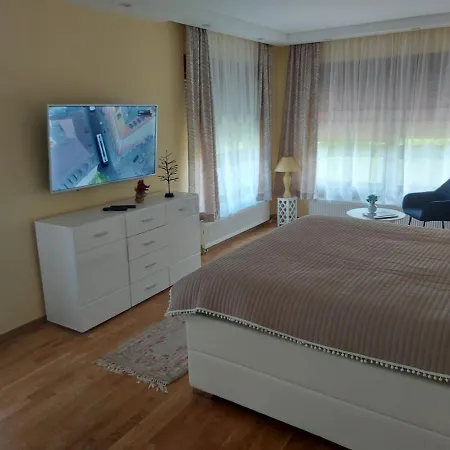 Malina Donja Raštelica