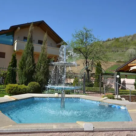 Malina Donja Raštelica