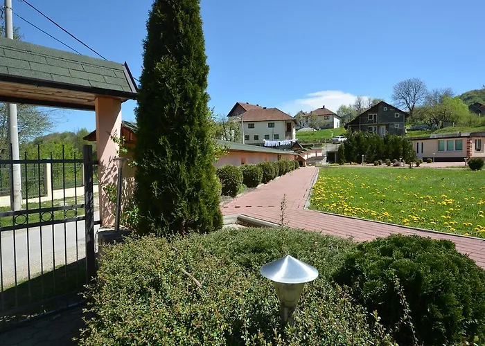 Guest house Malina 4*